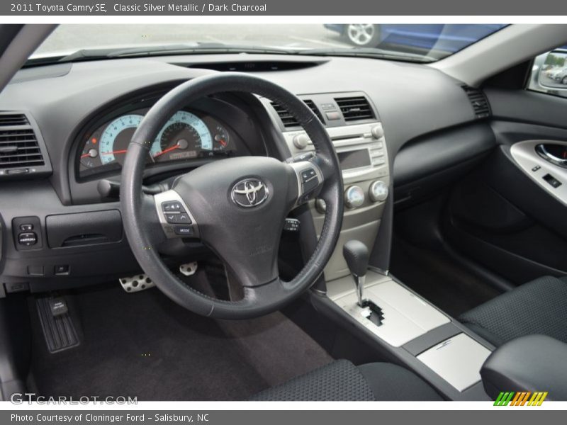 Classic Silver Metallic / Dark Charcoal 2011 Toyota Camry SE