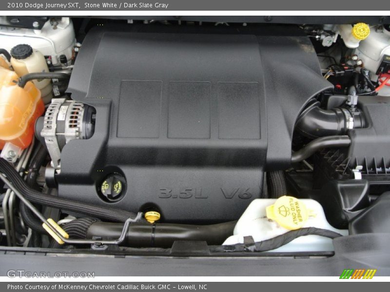 Stone White / Dark Slate Gray 2010 Dodge Journey SXT