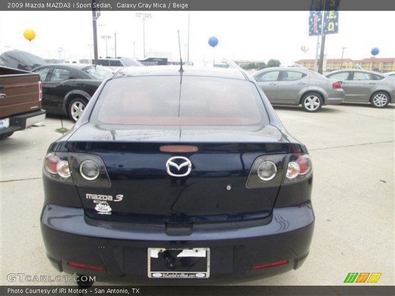 Galaxy Gray Mica / Beige 2009 Mazda MAZDA3 i Sport Sedan