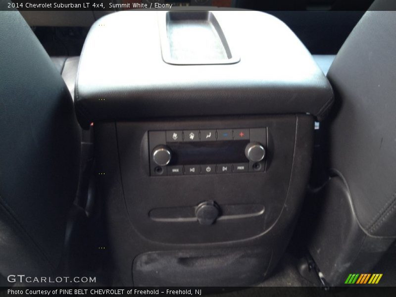 Summit White / Ebony 2014 Chevrolet Suburban LT 4x4