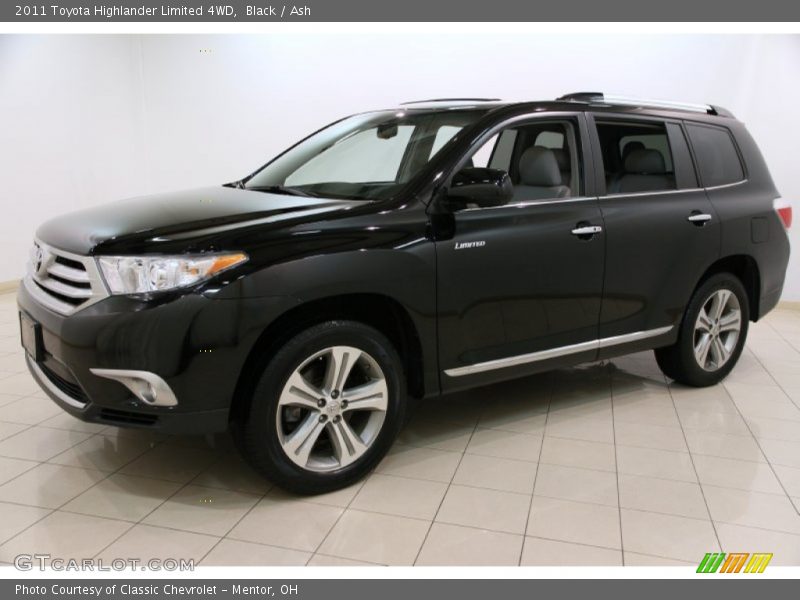 Black / Ash 2011 Toyota Highlander Limited 4WD