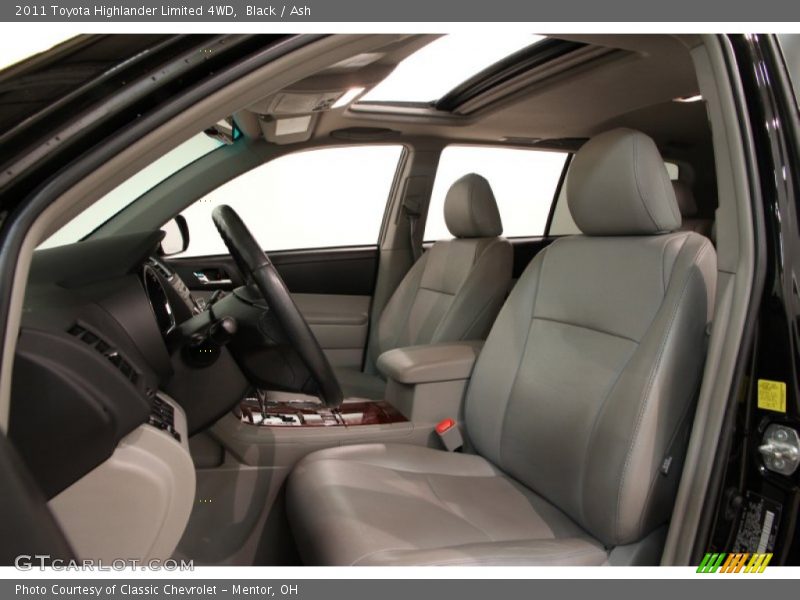 Black / Ash 2011 Toyota Highlander Limited 4WD
