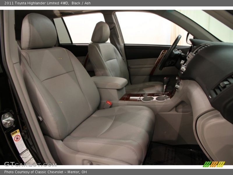 Black / Ash 2011 Toyota Highlander Limited 4WD