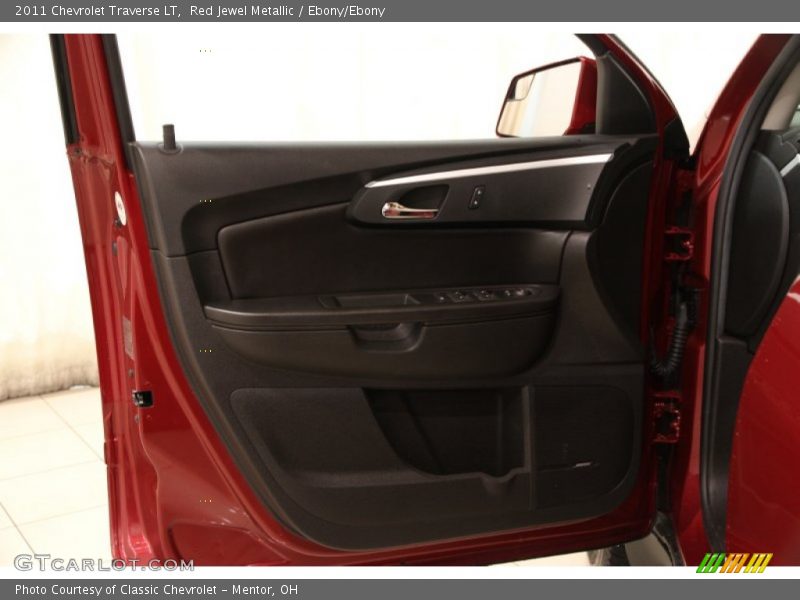 Red Jewel Metallic / Ebony/Ebony 2011 Chevrolet Traverse LT