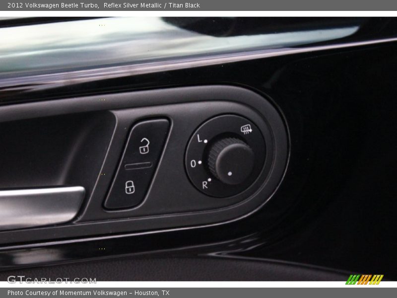 Reflex Silver Metallic / Titan Black 2012 Volkswagen Beetle Turbo