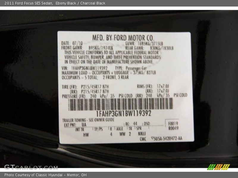Ebony Black / Charcoal Black 2011 Ford Focus SES Sedan