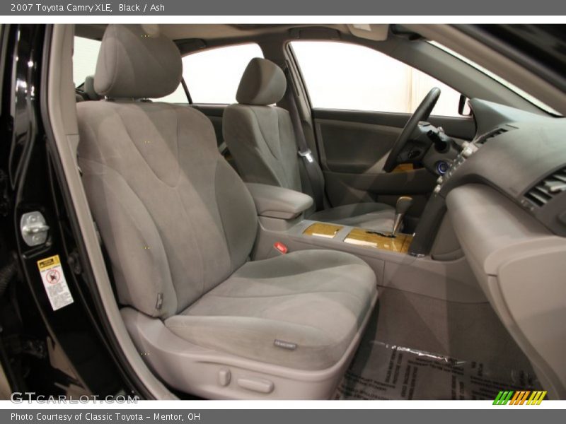 Black / Ash 2007 Toyota Camry XLE