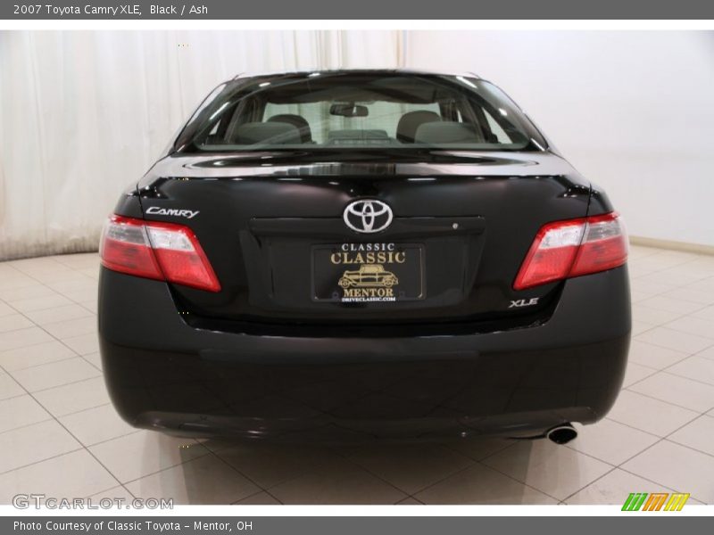 Black / Ash 2007 Toyota Camry XLE