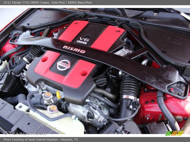 Solid Red / NISMO Black/Red 2012 Nissan 370Z NISMO Coupe
