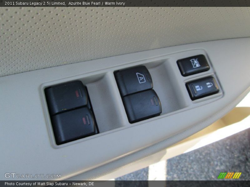 Azurite Blue Pearl / Warm Ivory 2011 Subaru Legacy 2.5i Limited