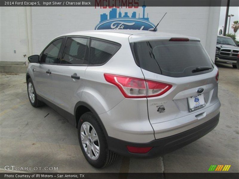 Ingot Silver / Charcoal Black 2014 Ford Escape S