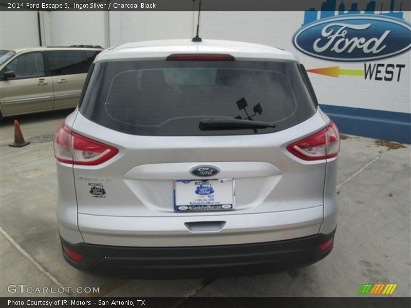 Ingot Silver / Charcoal Black 2014 Ford Escape S
