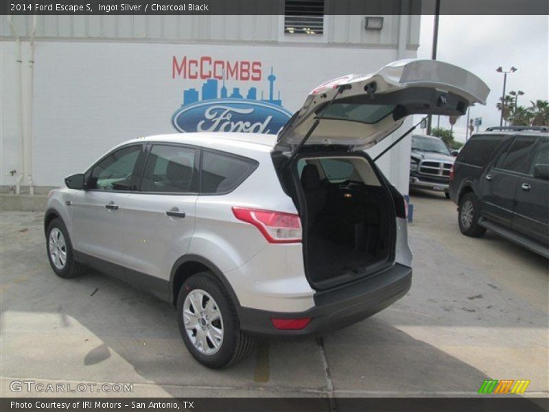 Ingot Silver / Charcoal Black 2014 Ford Escape S
