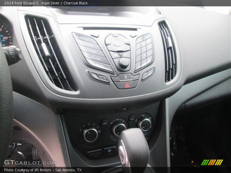 Ingot Silver / Charcoal Black 2014 Ford Escape S