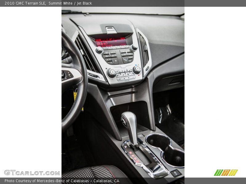 Summit White / Jet Black 2010 GMC Terrain SLE