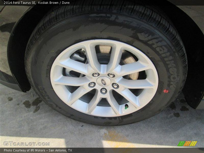 Kodiak Brown / Dune 2014 Ford Taurus SE