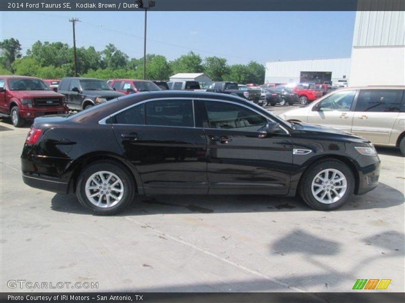 Kodiak Brown / Dune 2014 Ford Taurus SE