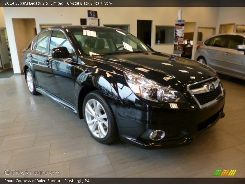 Crystal Black Silica / Ivory 2014 Subaru Legacy 2.5i Limited