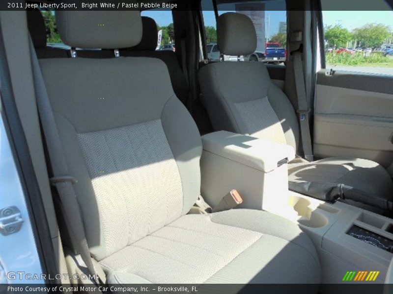 Bright White / Pastel Pebble Beige 2011 Jeep Liberty Sport