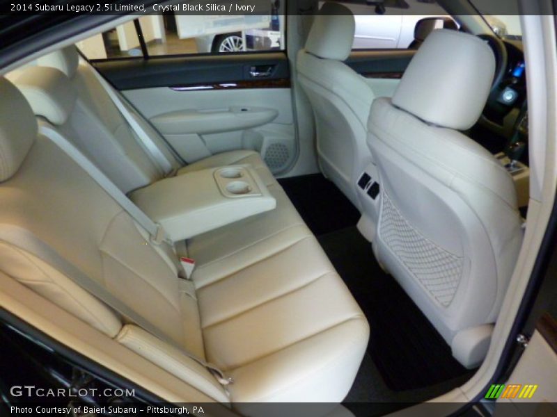Crystal Black Silica / Ivory 2014 Subaru Legacy 2.5i Limited