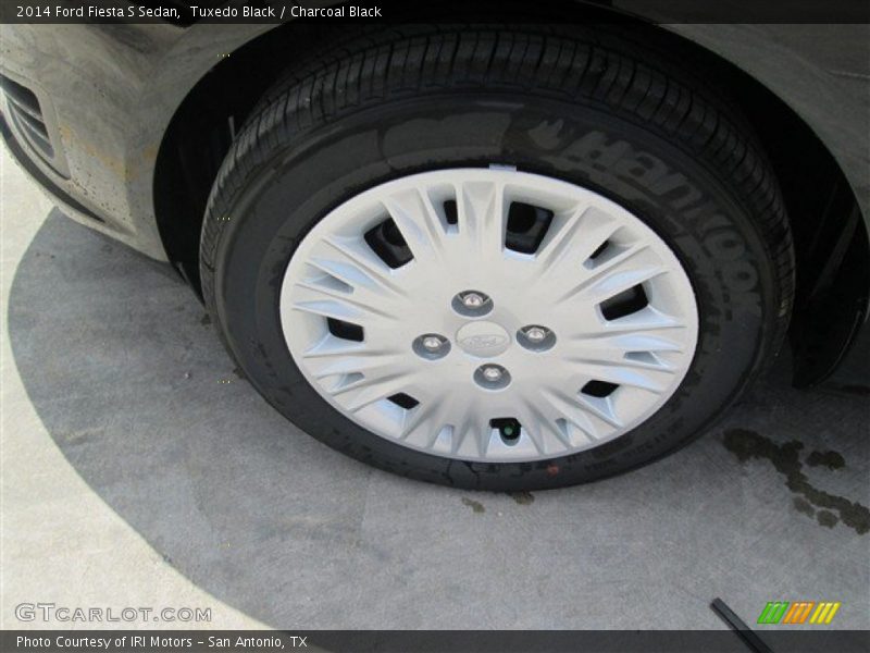 Tuxedo Black / Charcoal Black 2014 Ford Fiesta S Sedan