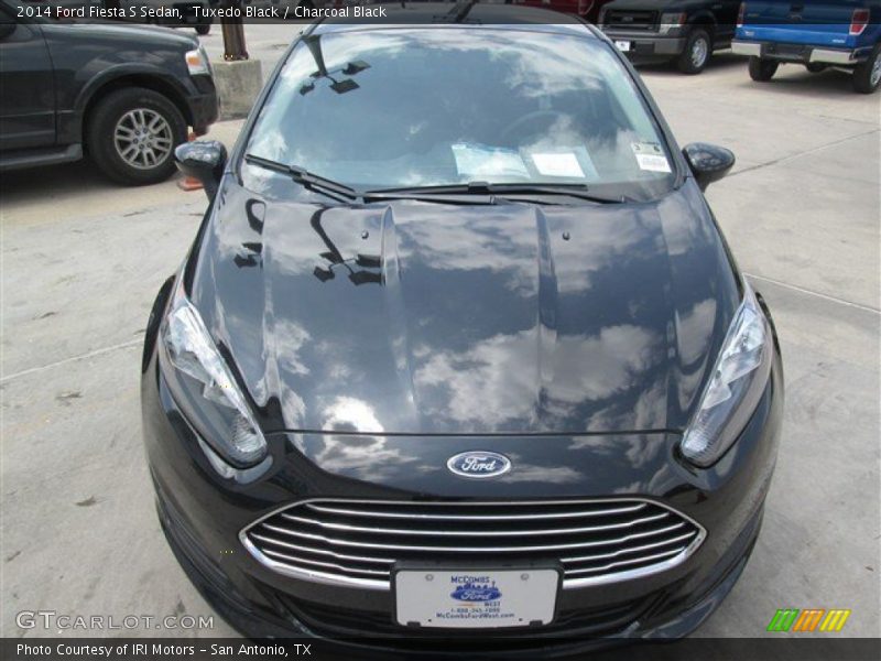 Tuxedo Black / Charcoal Black 2014 Ford Fiesta S Sedan