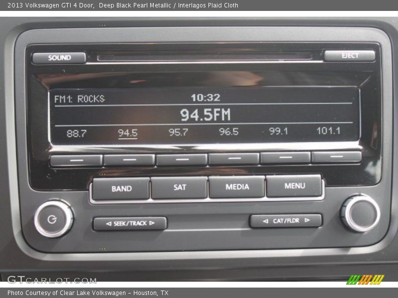 Deep Black Pearl Metallic / Interlagos Plaid Cloth 2013 Volkswagen GTI 4 Door