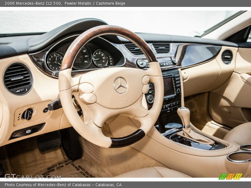 Dashboard of 2006 CLS 500
