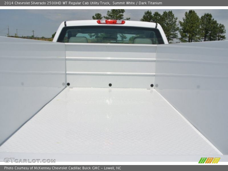 Summit White / Dark Titanium 2014 Chevrolet Silverado 2500HD WT Regular Cab Utility Truck