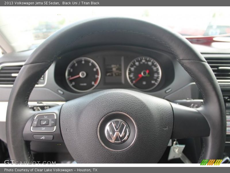 Black Uni / Titan Black 2013 Volkswagen Jetta SE Sedan