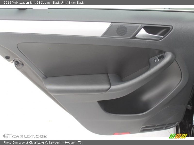 Black Uni / Titan Black 2013 Volkswagen Jetta SE Sedan