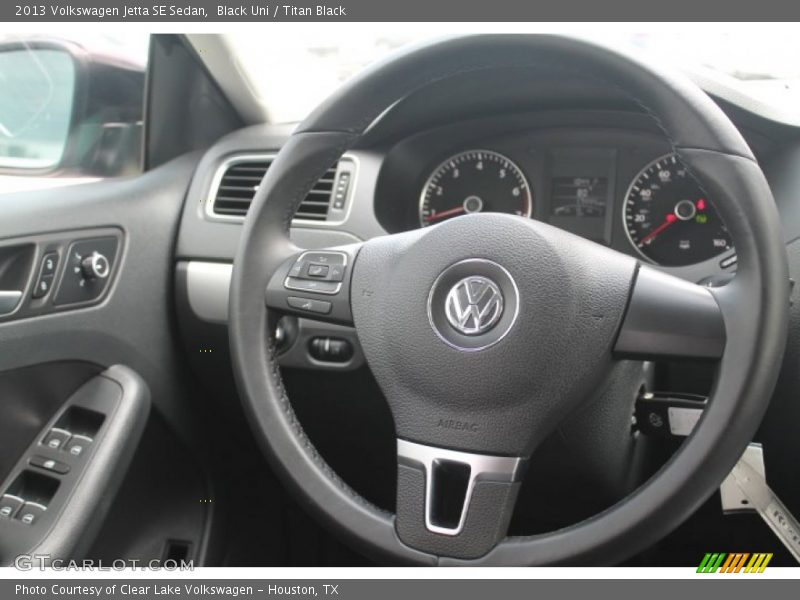 Black Uni / Titan Black 2013 Volkswagen Jetta SE Sedan