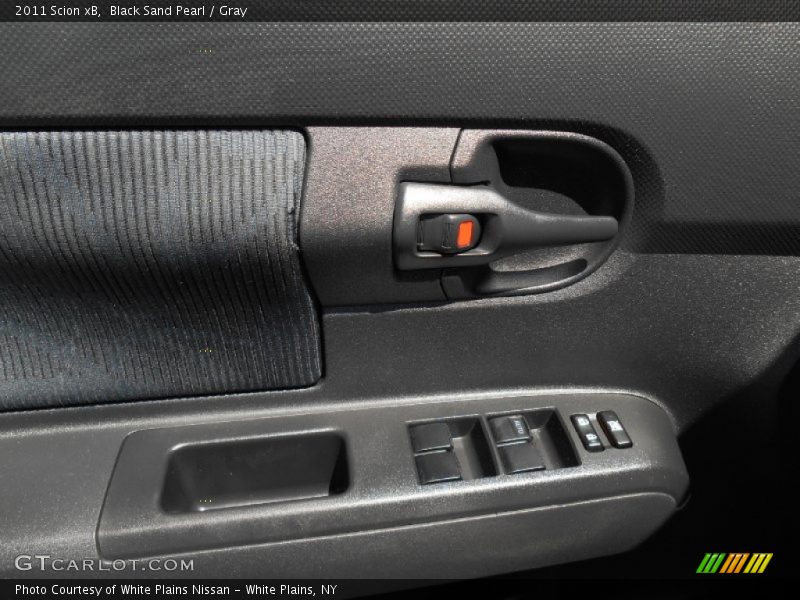 Black Sand Pearl / Gray 2011 Scion xB