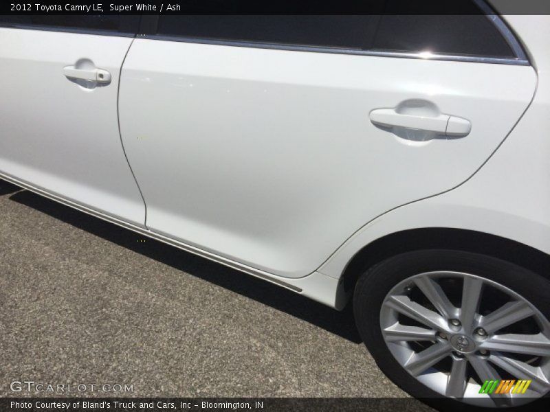 Super White / Ash 2012 Toyota Camry LE