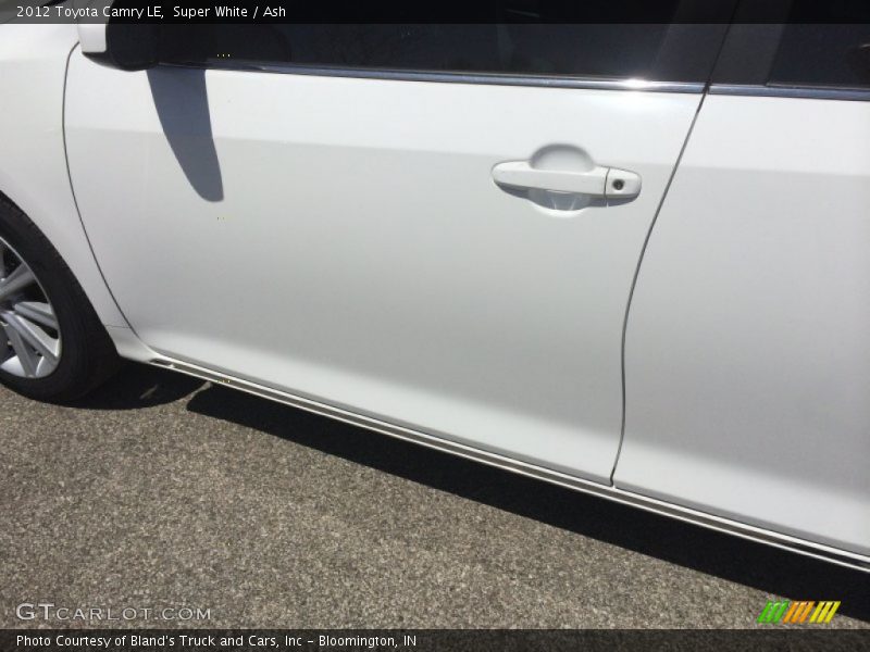 Super White / Ash 2012 Toyota Camry LE