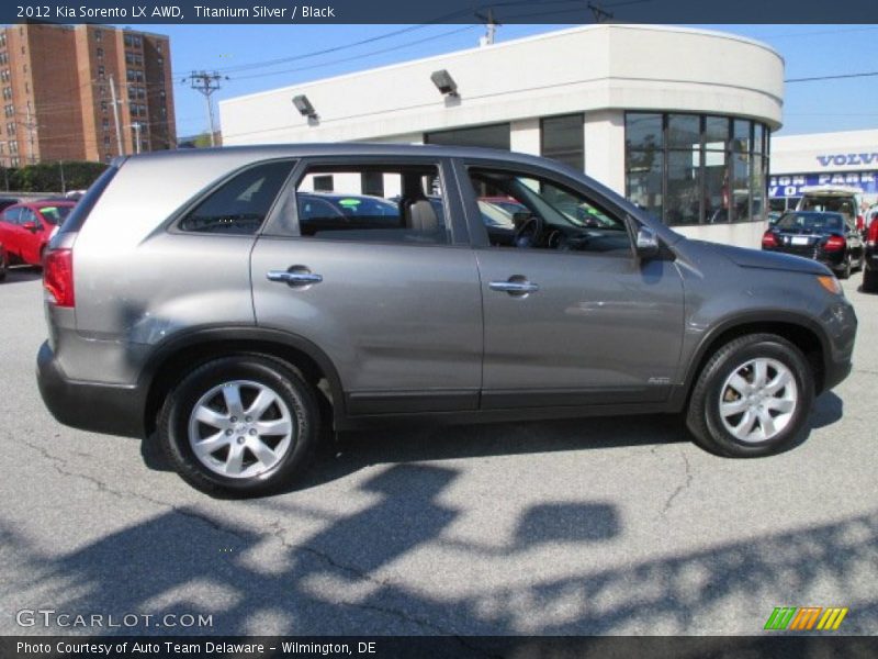 Titanium Silver / Black 2012 Kia Sorento LX AWD