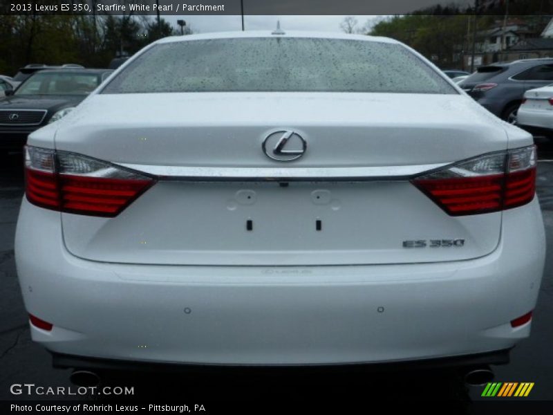 Starfire White Pearl / Parchment 2013 Lexus ES 350