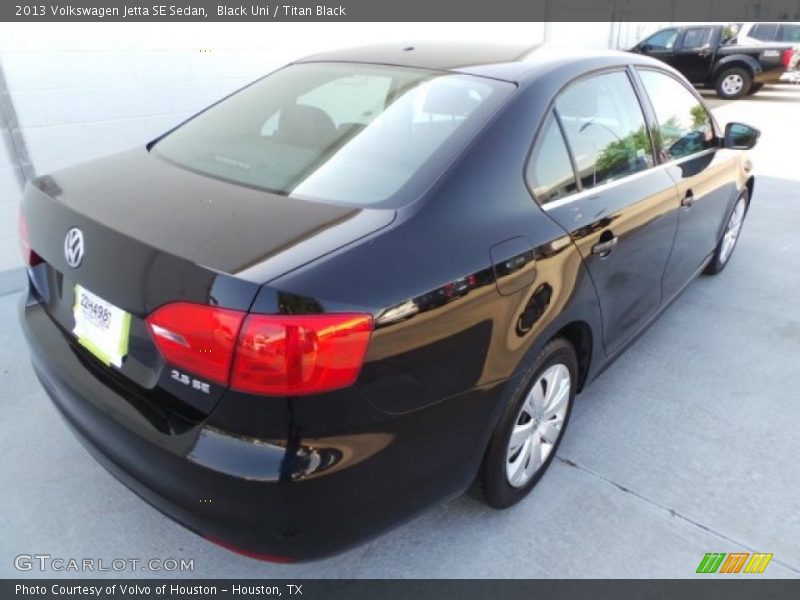 Black Uni / Titan Black 2013 Volkswagen Jetta SE Sedan