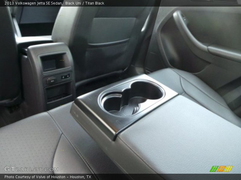 Black Uni / Titan Black 2013 Volkswagen Jetta SE Sedan