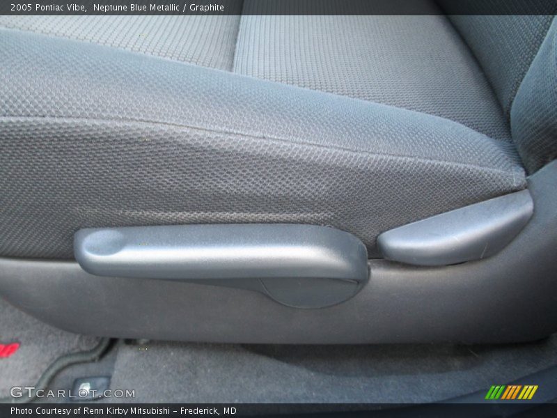 Neptune Blue Metallic / Graphite 2005 Pontiac Vibe