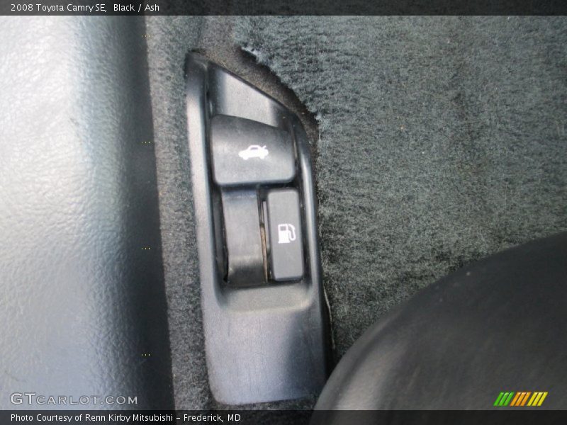 Black / Ash 2008 Toyota Camry SE