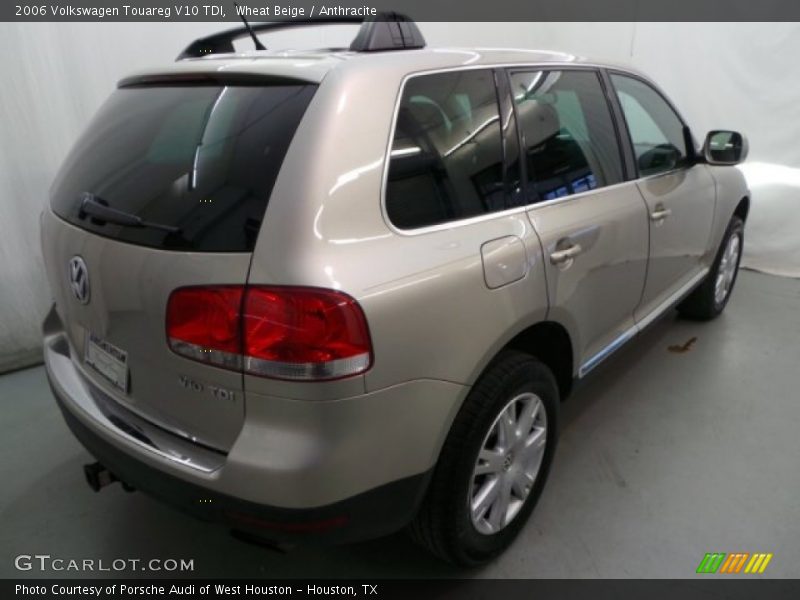 Wheat Beige / Anthracite 2006 Volkswagen Touareg V10 TDI
