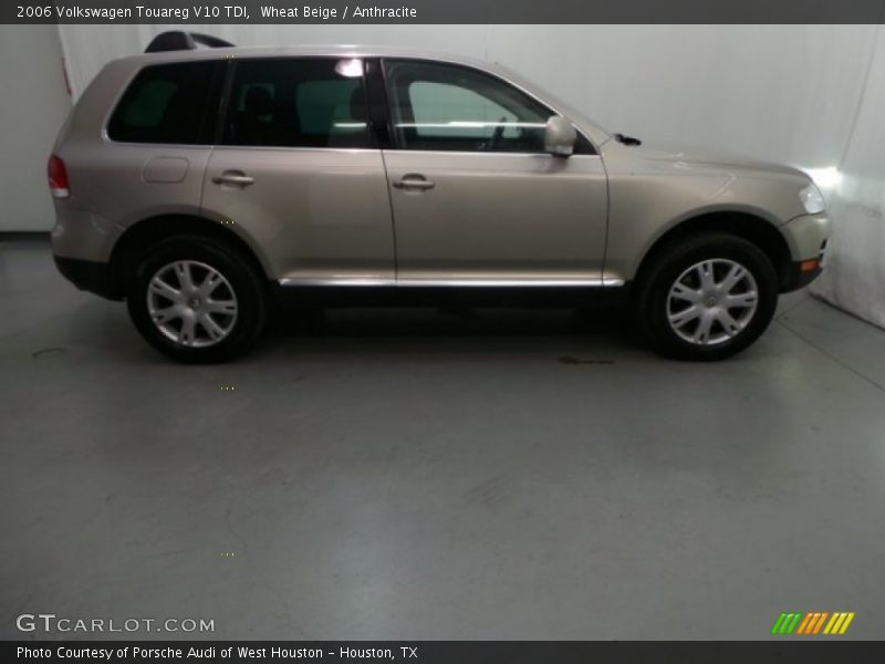 Wheat Beige / Anthracite 2006 Volkswagen Touareg V10 TDI