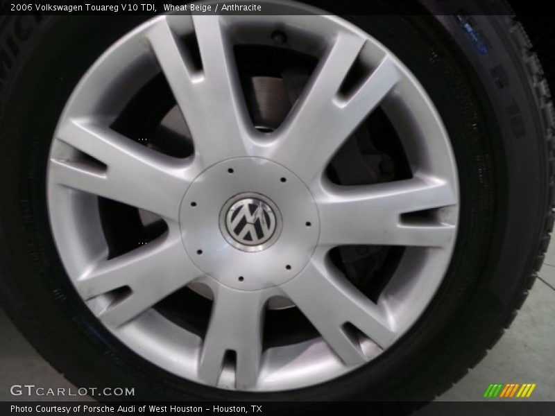 Wheat Beige / Anthracite 2006 Volkswagen Touareg V10 TDI