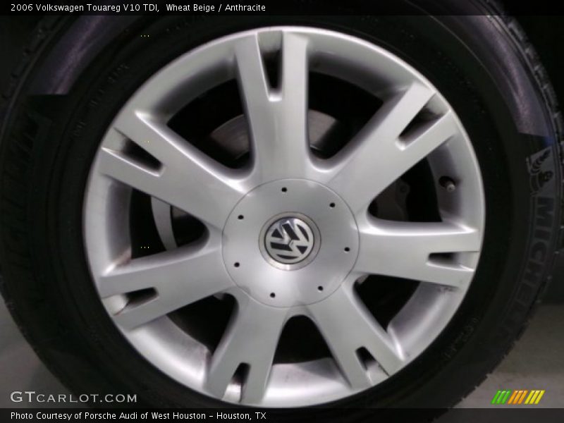 Wheat Beige / Anthracite 2006 Volkswagen Touareg V10 TDI