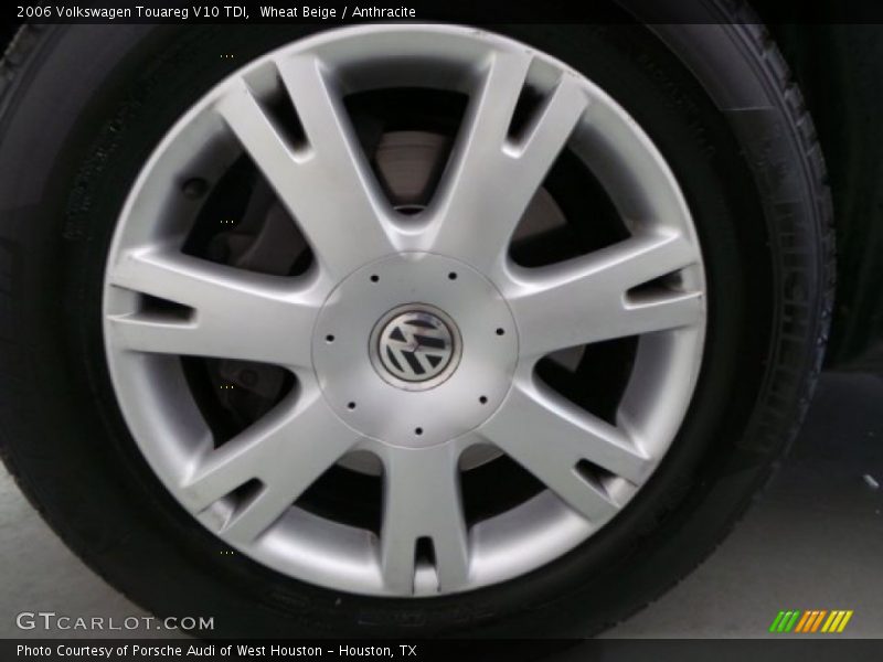 Wheat Beige / Anthracite 2006 Volkswagen Touareg V10 TDI