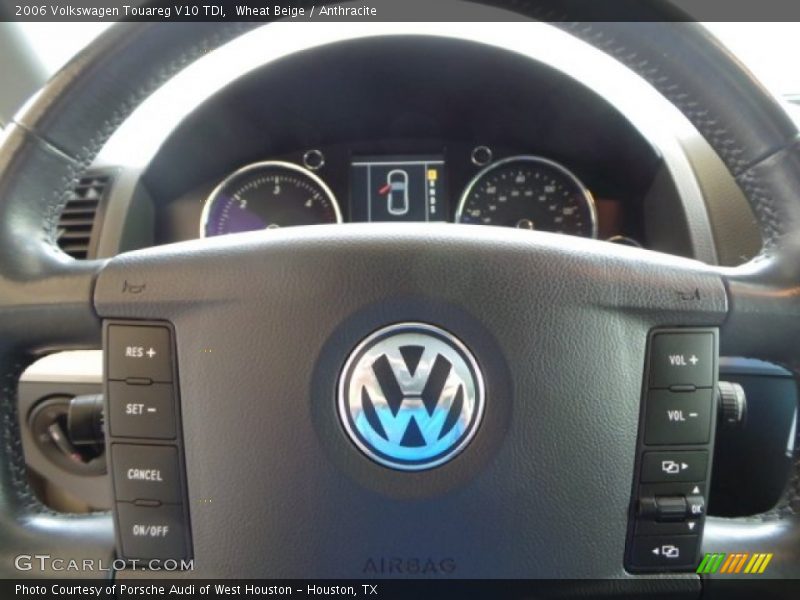 Wheat Beige / Anthracite 2006 Volkswagen Touareg V10 TDI