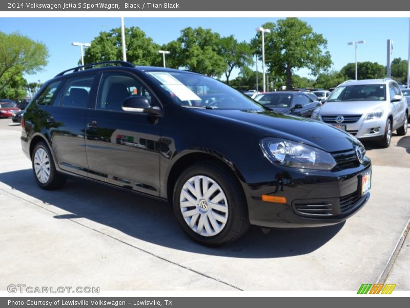 Front 3/4 View of 2014 Jetta S SportWagen