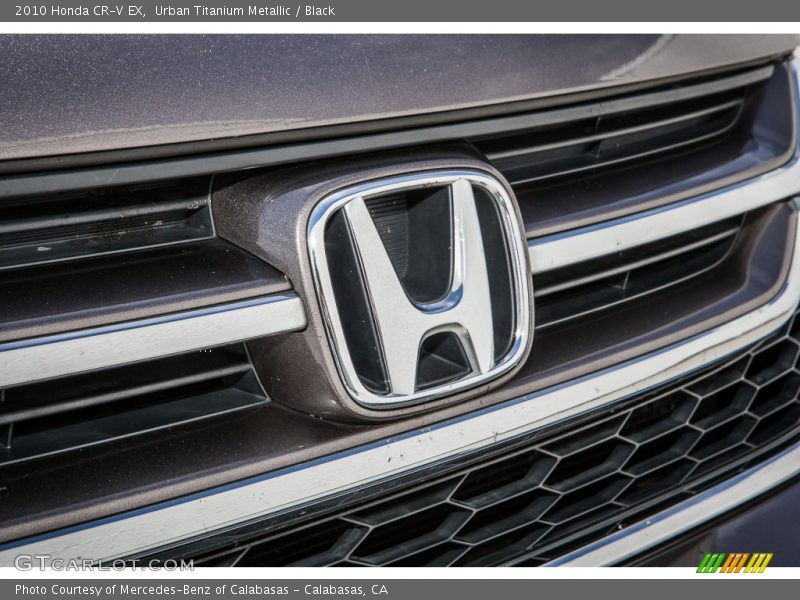 Urban Titanium Metallic / Black 2010 Honda CR-V EX
