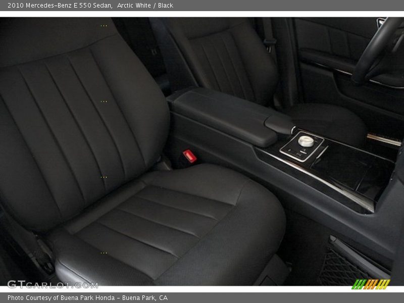 Arctic White / Black 2010 Mercedes-Benz E 550 Sedan